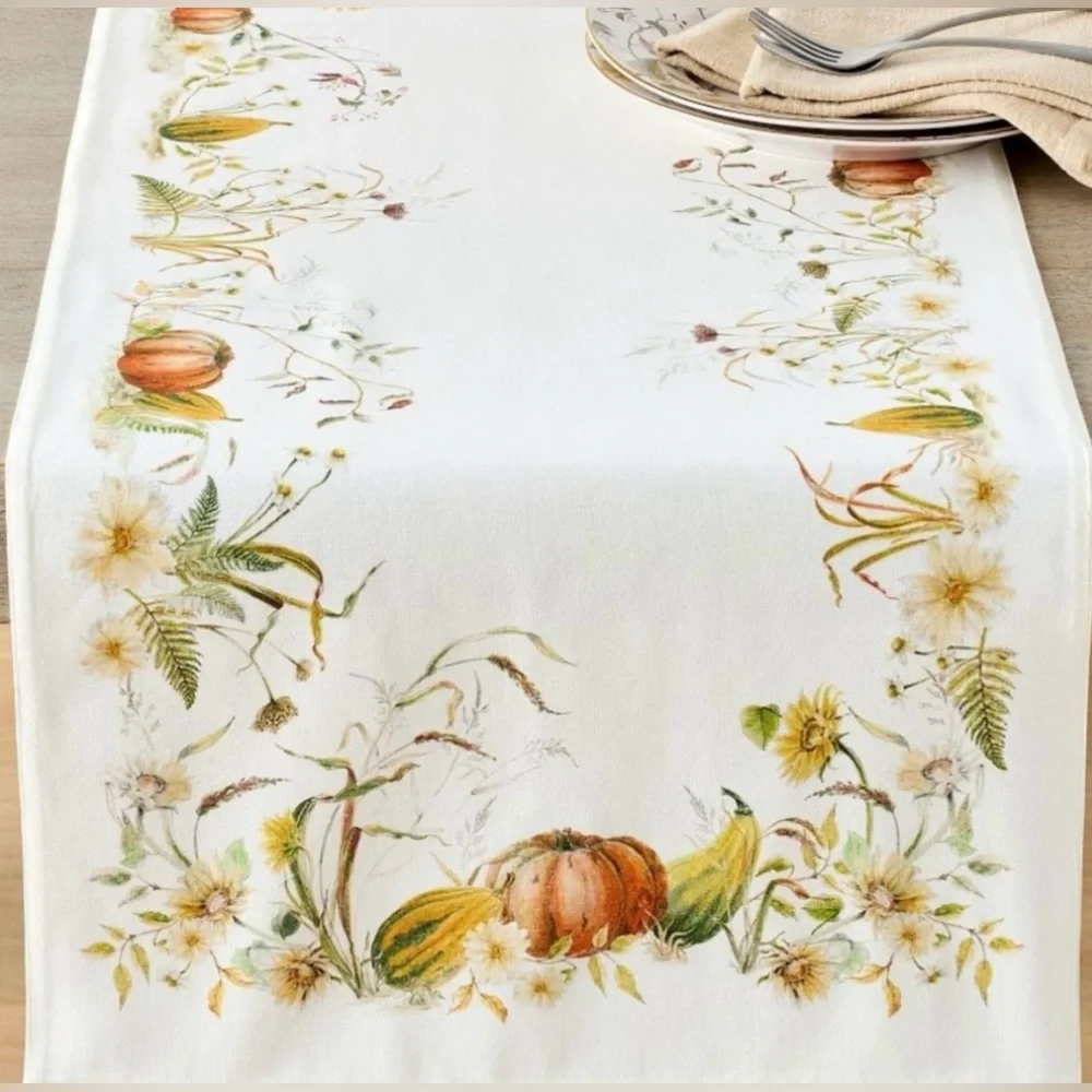 Pottery Barn Bedford Harvest Cotton/Linen Table Runner